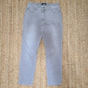 So Slimming Chico's 00 Crop Jeans
